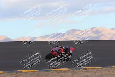 media/Sep-11-2022-SoCal Trackdays (Sun) [[81b7e951af]]/Bowl (820am)/